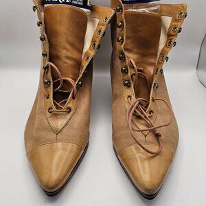 Peter Fox Tan Leather Lace-Up Boots – Victorian Style, Made in Italy